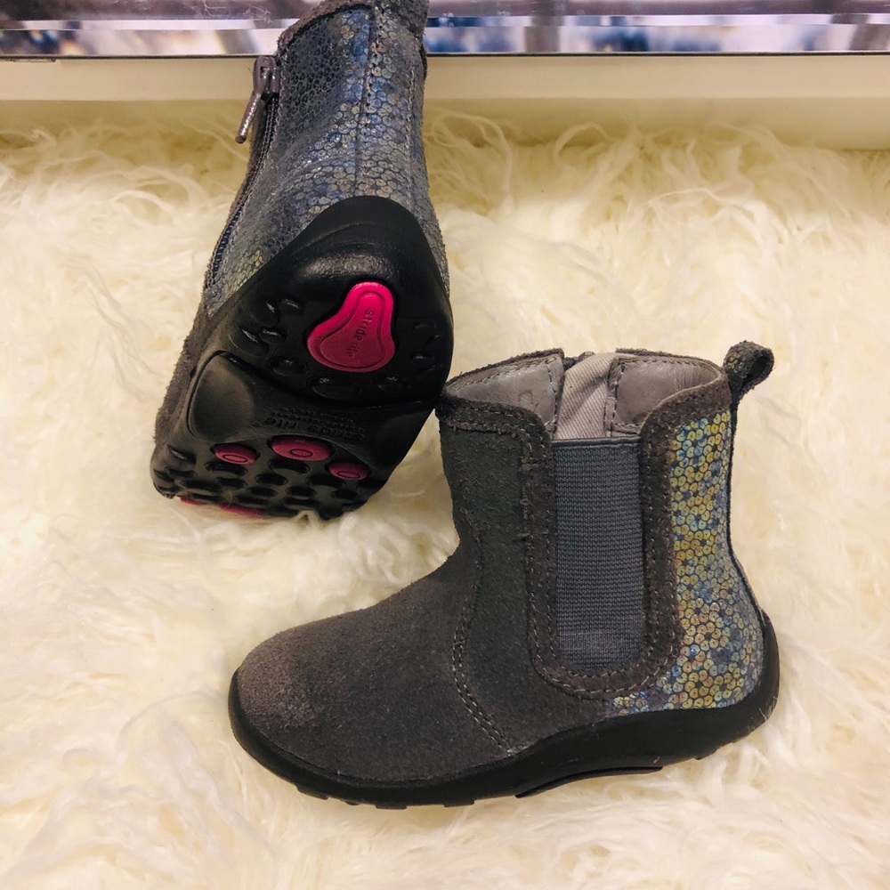 Stride Rite Booties - Picture 3 of 8